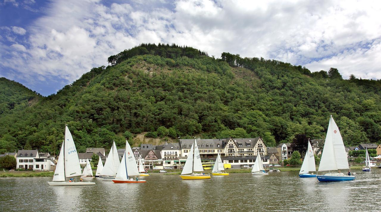 Pension "Haus Am Walde" Brodenbach, Mosel Exterior foto